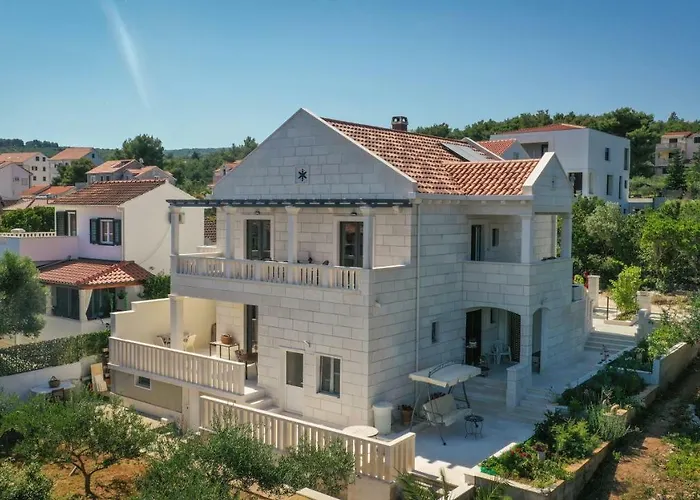 Ocean's Serenity Vila *