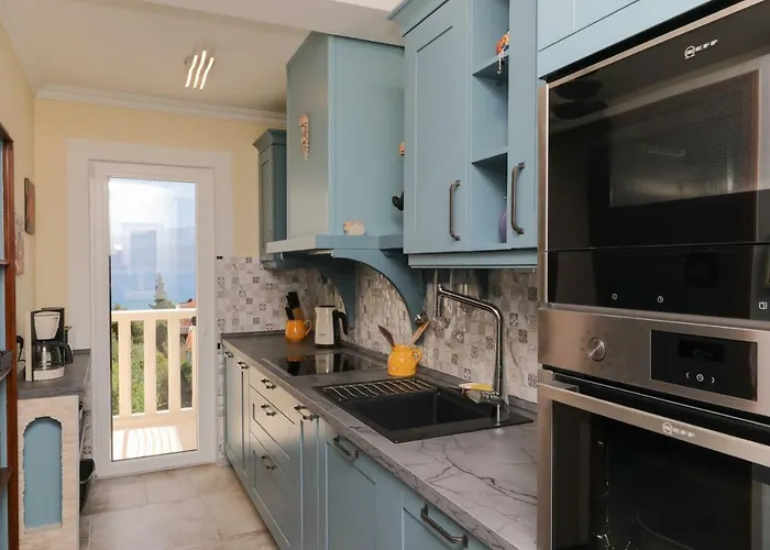 Ocean's Serenity Vila